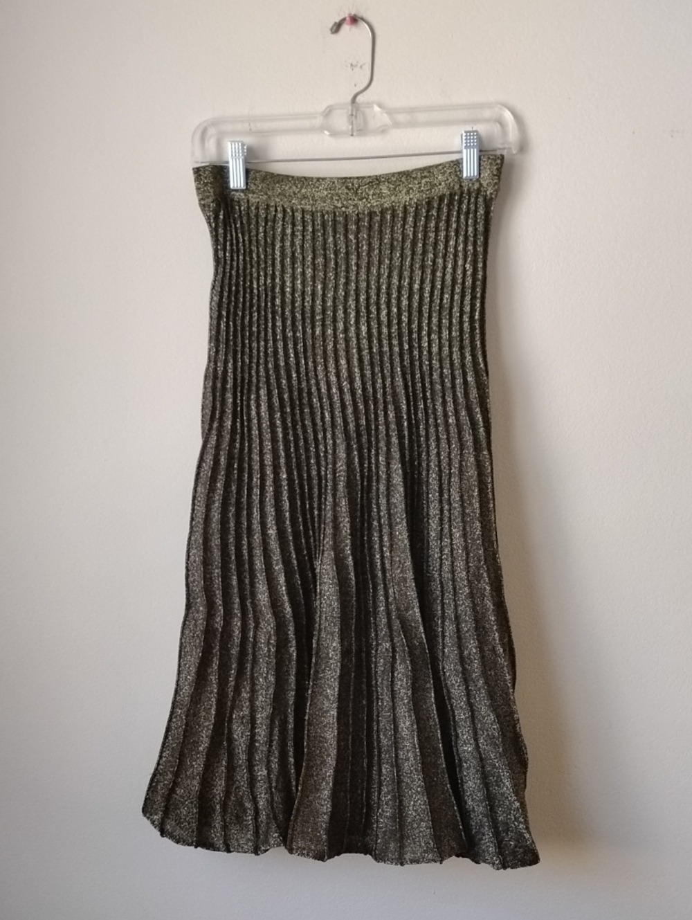 NWT Lucy Paris Pleated Metallic Midi Skirt - Olive Gold